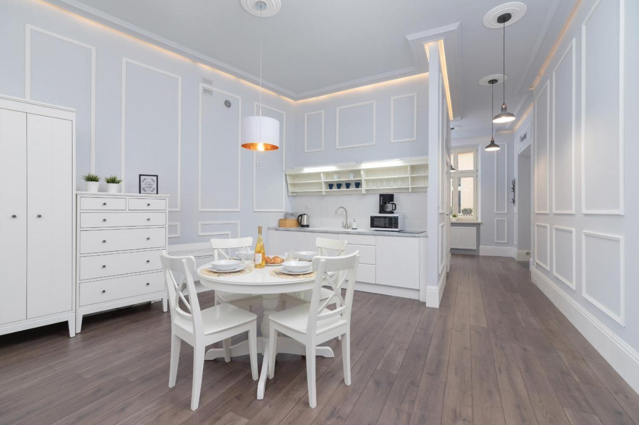 Perla Starego Miasta Kamienica Czapskich By Noclegi Renters 克拉科夫 外观 照片